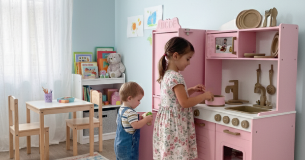 Özka Hobi Ahşap özka pembe buzdolaplı tencere ve tava setli mutfak Özka Hobi Ahşap özka pembe buzdolaplı tencere ve tava setli mutfak